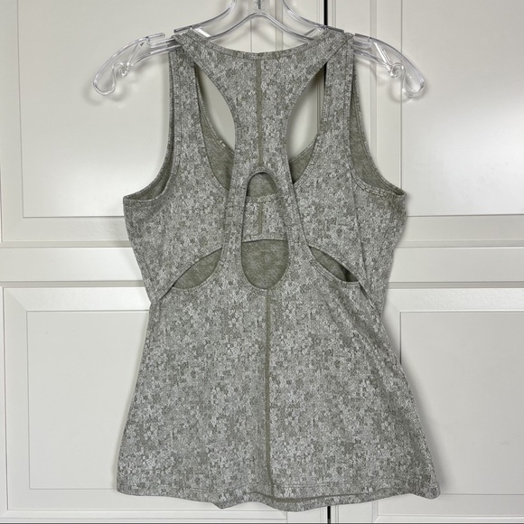 Gymshark  | Tank Top Size Small - Picture 2 of 4